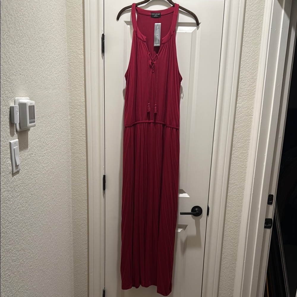 Red Sleeveless Maxi Dress